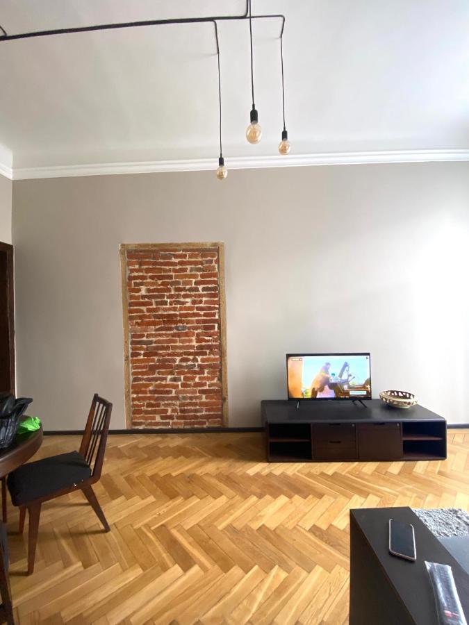 Appartement Центр На Вулиці Проспект Шевченка 12 Навпроти Макдональса З Балконом à Lviv Extérieur photo