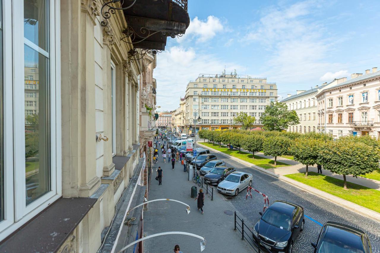 Appartement Центр На Вулиці Проспект Шевченка 12 Навпроти Макдональса З Балконом à Lviv Extérieur photo