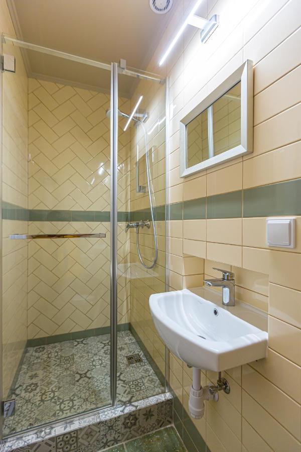 Appartement Центр На Вулиці Проспект Шевченка 12 Навпроти Макдональса З Балконом à Lviv Extérieur photo